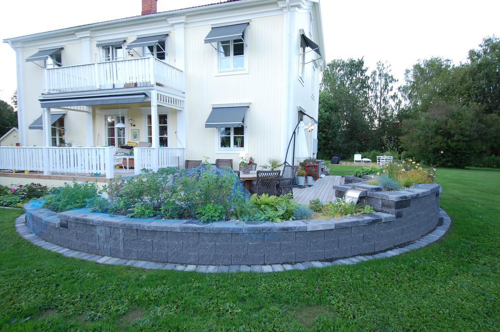 Brunnsgarden Bed & Breakfast Skellefteå Dış mekan fotoğraf