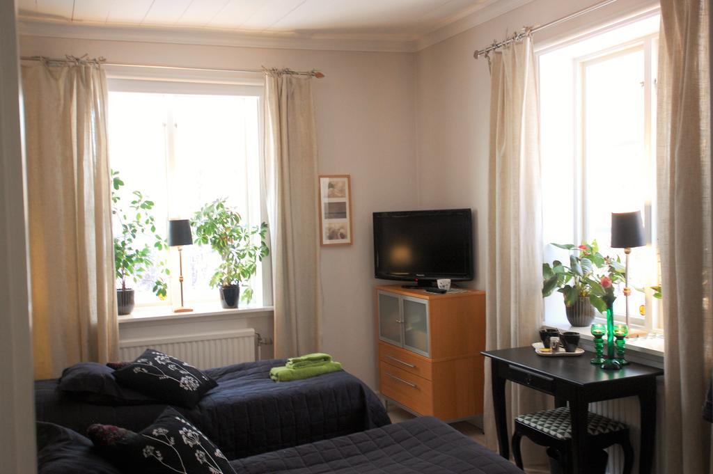 Brunnsgarden Bed & Breakfast Skellefteå Oda fotoğraf